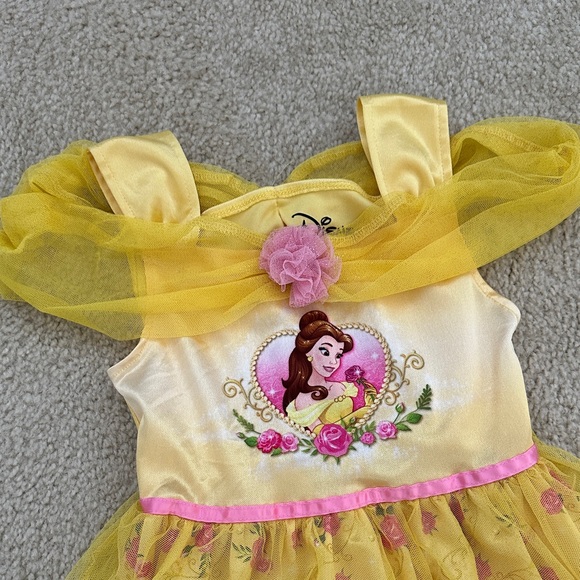 Disney Princess Belle nightgown size 6/6x - Picture 2 of 5